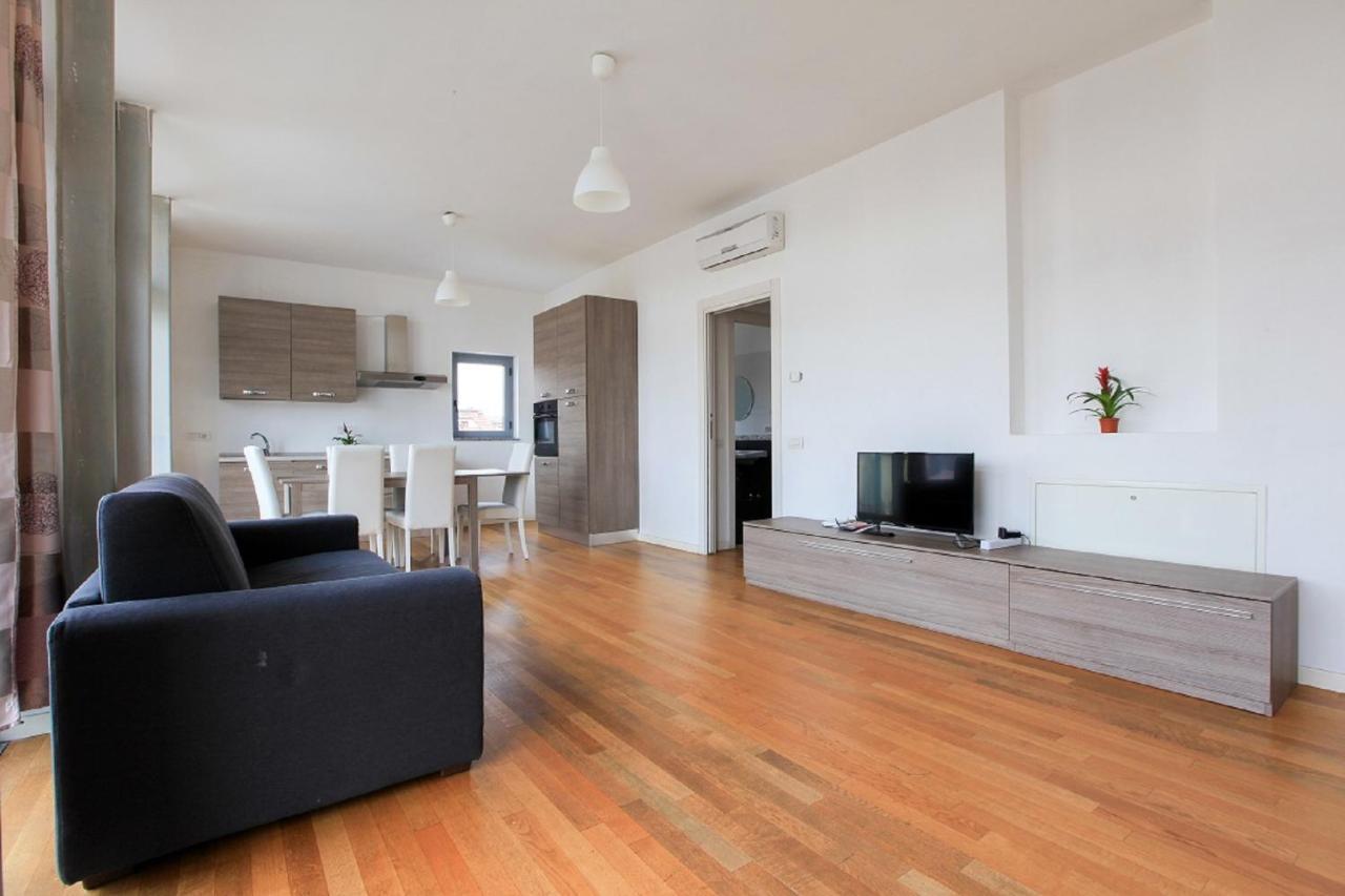Red Line Apartments Milano Екстериор снимка