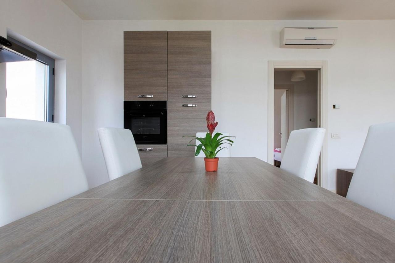Red Line Apartments Milano Екстериор снимка