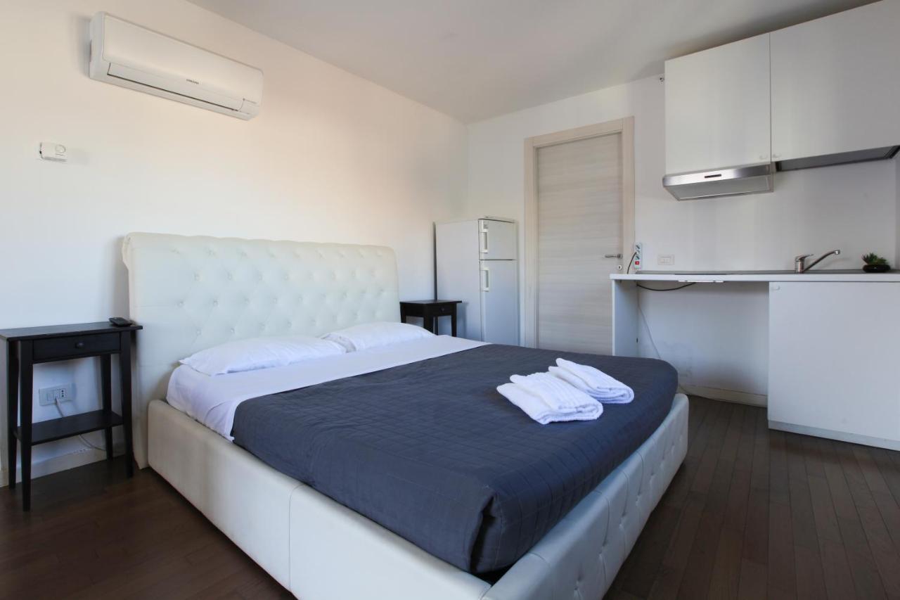 Red Line Apartments Milano Стая снимка