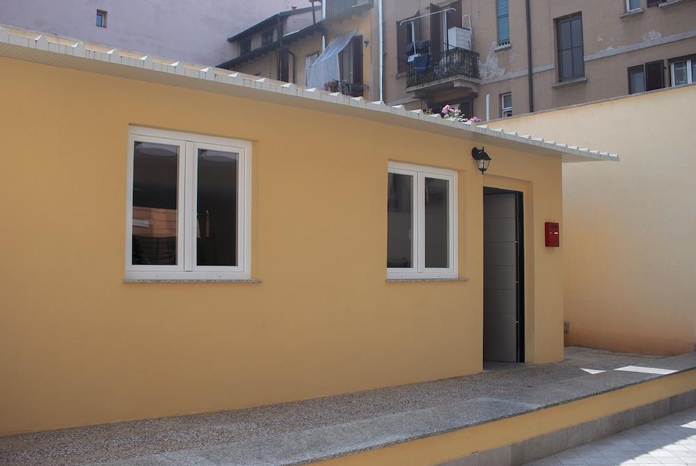 Red Line Apartments Milano Екстериор снимка