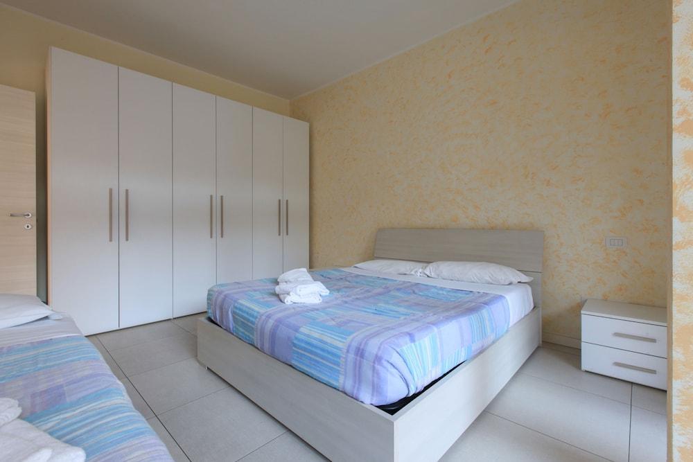 Red Line Apartments Milano Екстериор снимка