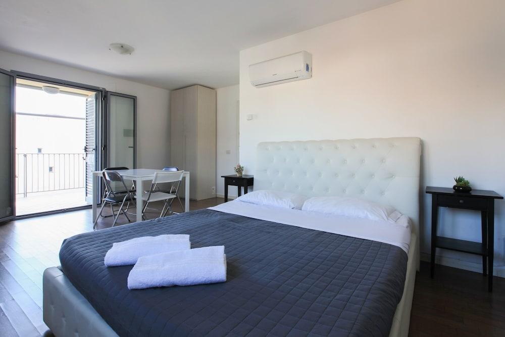 Red Line Apartments Milano Екстериор снимка